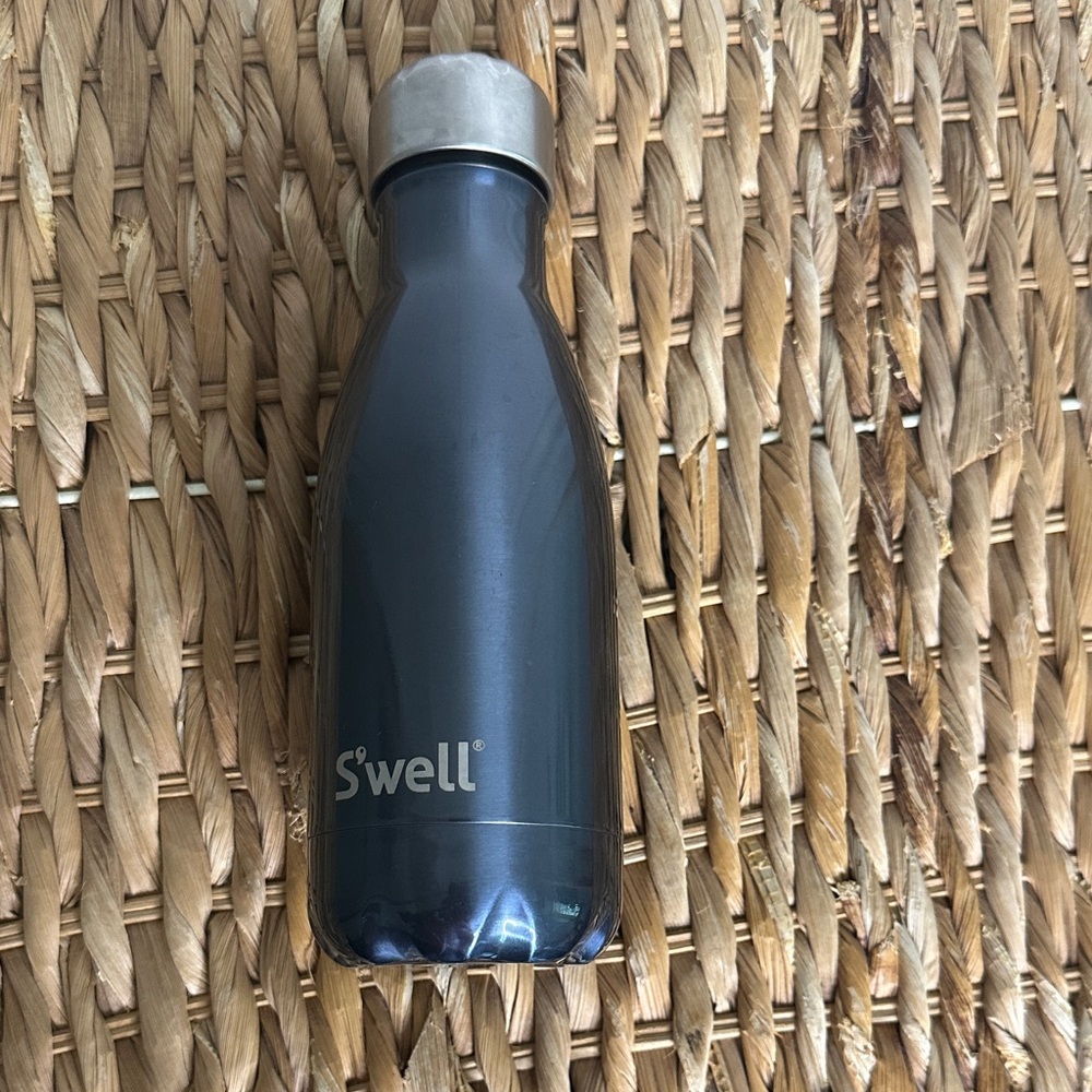 S'well Dark Gray Stainless Steel‎ Bottle